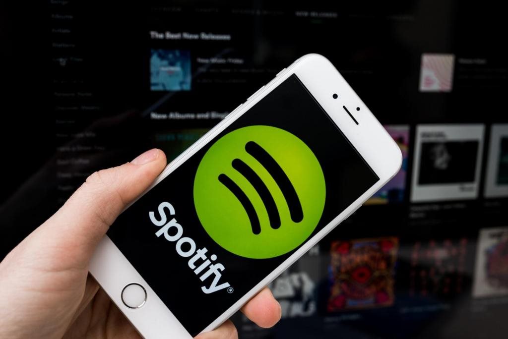 Spotify: Muốn dùng gói Family, cả 6 người phải chứng minh đang ở chung nhà