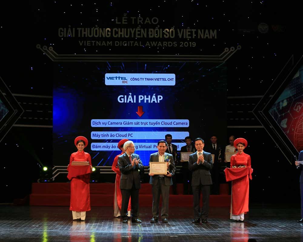 Viettel IDC nhận giải thưởng Chuyển đổi số Việt Nam