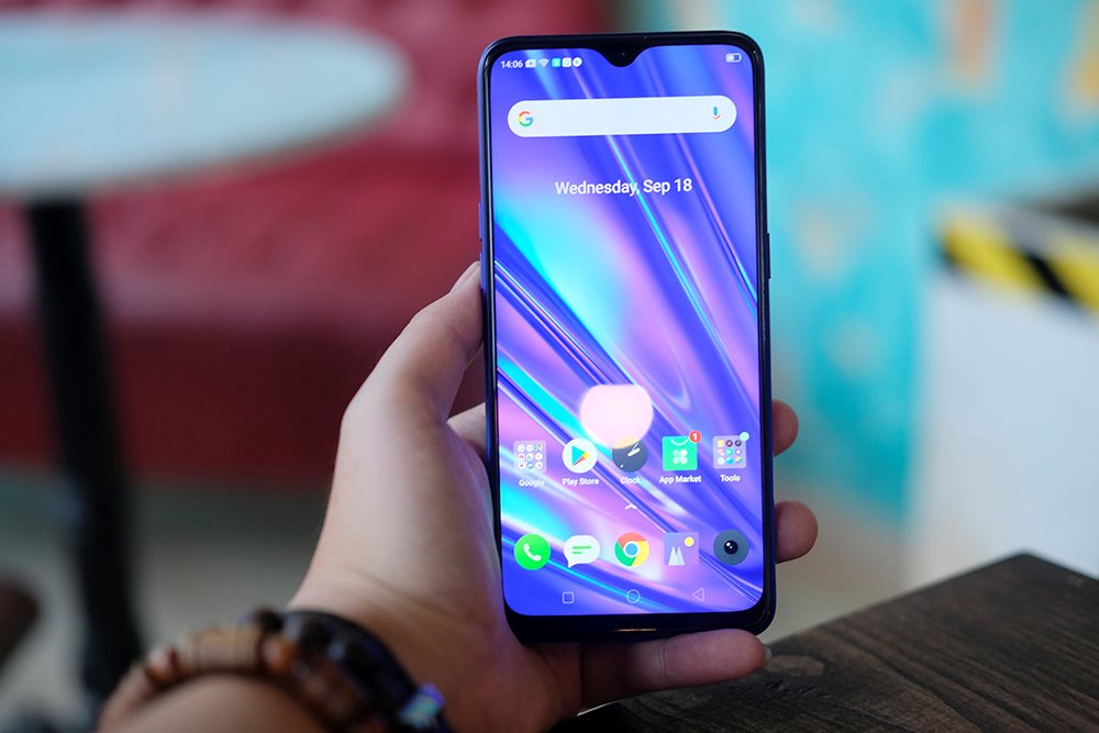 Mở hộp Realme 5 Pro: Điện thoại giá rẻ, cấu hình khỏe?