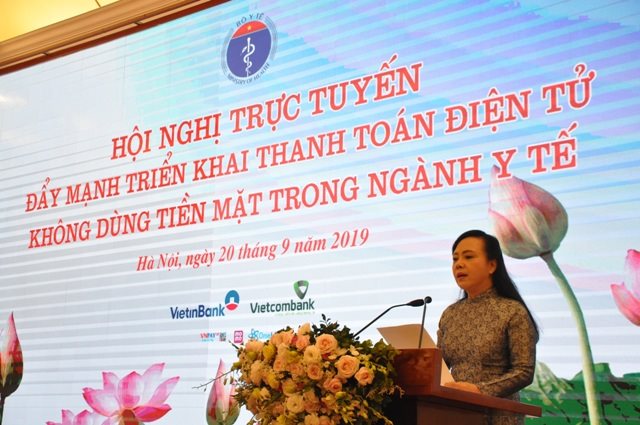 Bộ trưởng Bộ Y tế: Lãnh đạo các đơn vị cần quyết liệt triển khai thanh toán điện tử không dùng tiền mặt