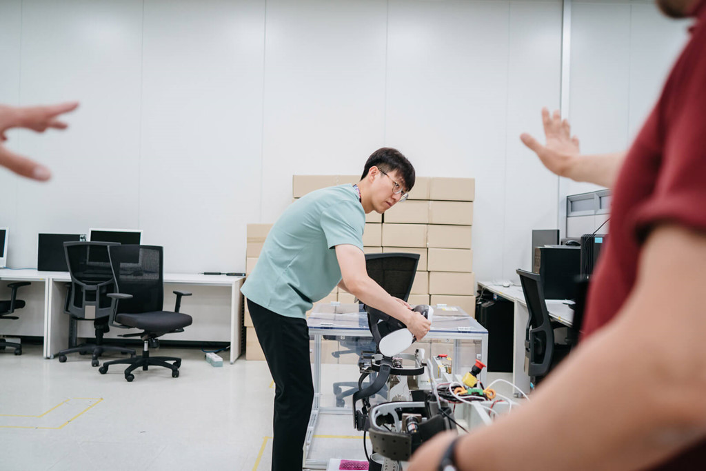 Ben trong can cu bi mat - noi quyet dinh tuong lai cua Samsung hinh anh 13