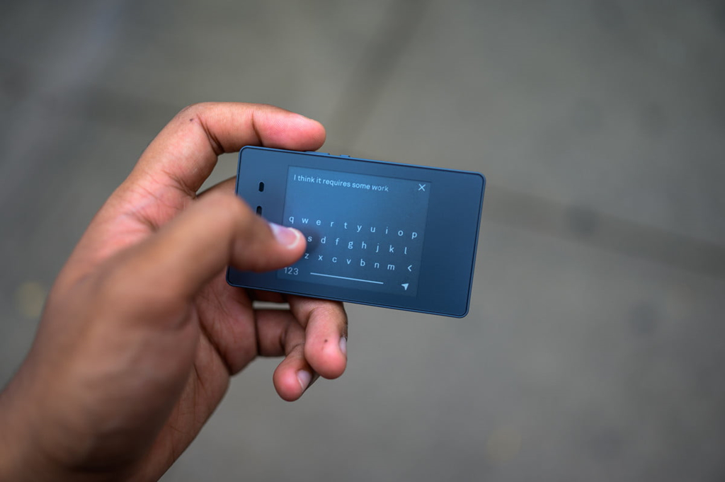 Chiec dien thoai nay giup toi cai nghien smartphone sau 1 tuan hinh anh 4