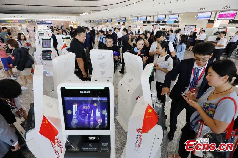 Công nghệ tối tân tại “siêu sân bay” 12 tỷ USD của Trung Quốc