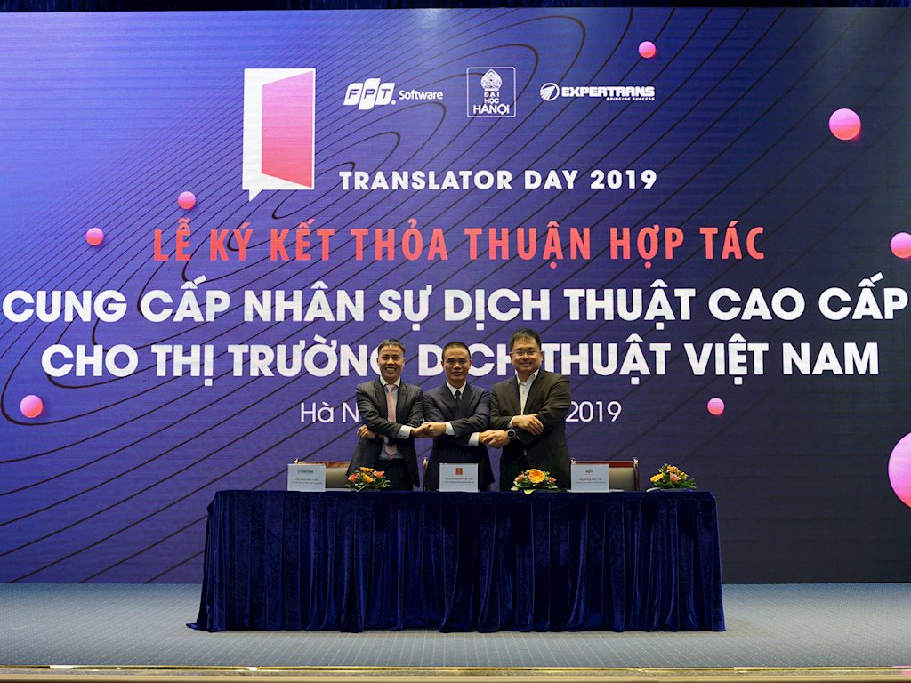 FPT Software trao tặng miễn phí nền tảng dịch thuật công nghệ AI tại Translator Day 2019