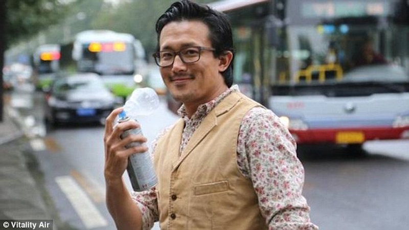 Máy lọc chưa đủ, người dân Trung Quốc từng đổ xô đi mua không khí đóng chai từ Cananda, doanh nghiệp kiếm bộn tiền - Ảnh 5.