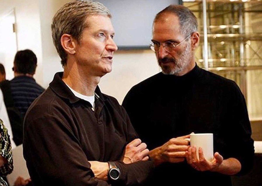 Tim Cook tưởng nhớ 8 năm ngày mất Steve Jobs