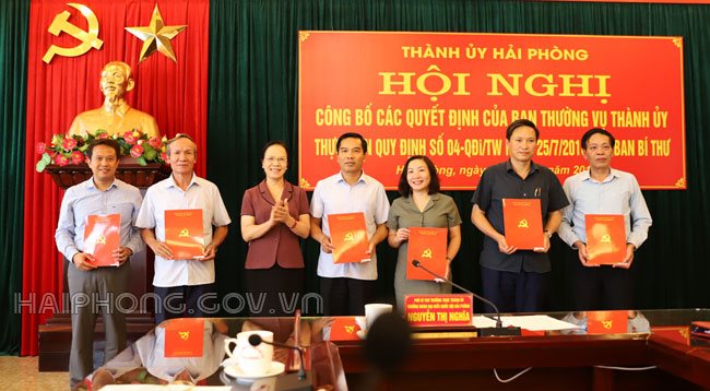 Sắp xếp lại bộ máy các cơ quan tham mưu, giúp việc Thành ủy Hải Phòng