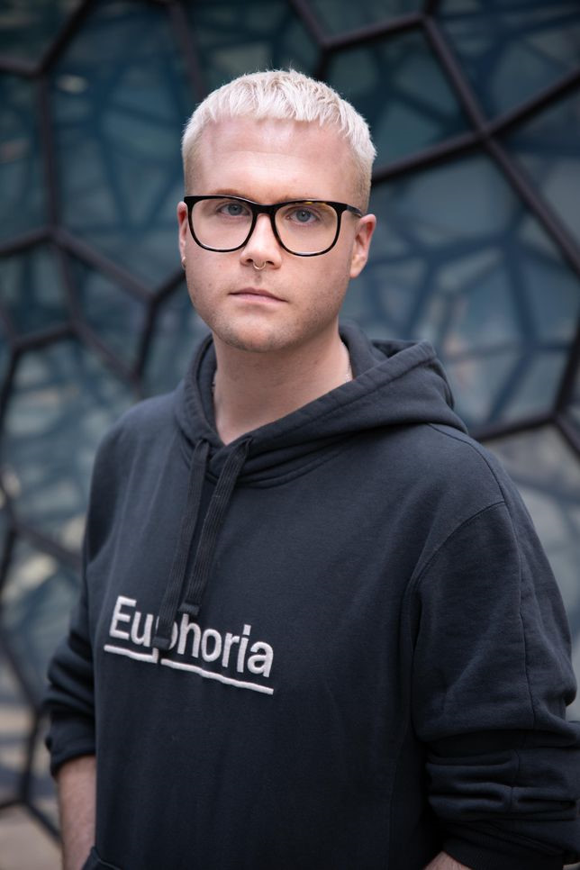 Nguoi boc phot lon Facebook: 'Toi hoi han vi tung tin ho' hinh anh 3