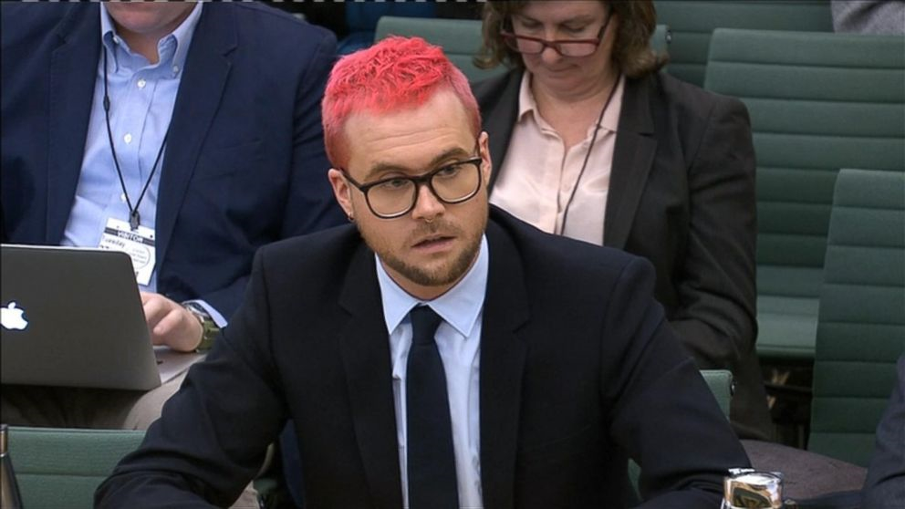 Nguoi boc phot lon Facebook: 'Toi hoi han vi tung tin ho' hinh anh 4