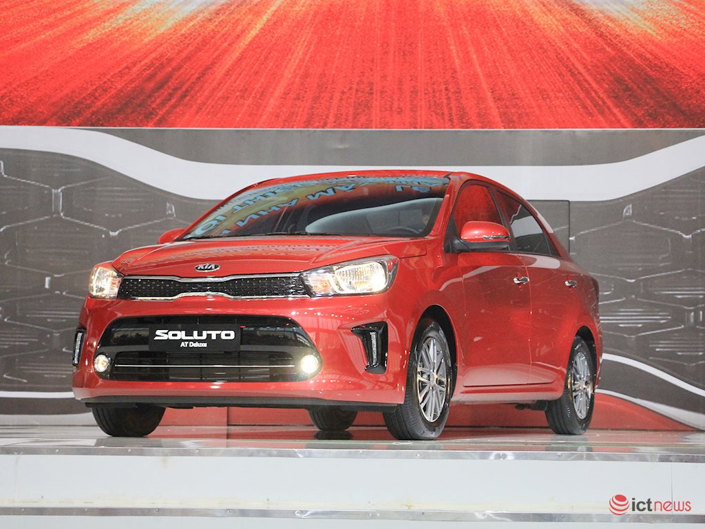 Kia Soluto chạy đua, doanh số vẫn cách xa Vios, Accent