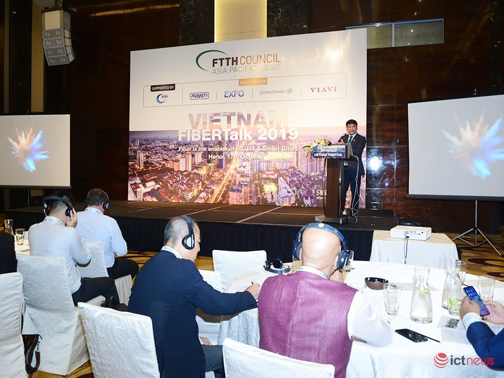 Bộ TT&TT sẽ sớm công bố lộ trình tắt sóng công nghệ 2G tại Việt Nam | Việt Nam hiện có hơn 14 triệu thuê bao băng rộng cố định | 5G được thương mại hóa, vai trò của hệ thống cáp quang sẽ càng quan trọng |