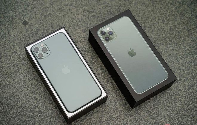 iPhone 11 Pro Max mau xanh het hot, giam gia cham day hinh anh 1