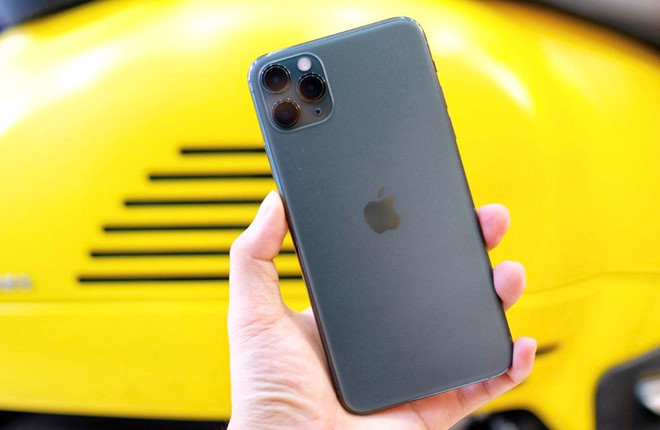 iPhone 11 Pro Max mau xanh het hot, giam gia cham day hinh anh 2 