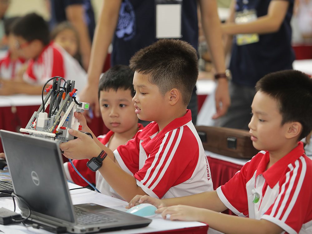 21 đội tuyển Robotics Việt Nam sắp sang Trung Quốc thi Robothon quốc tế 2019