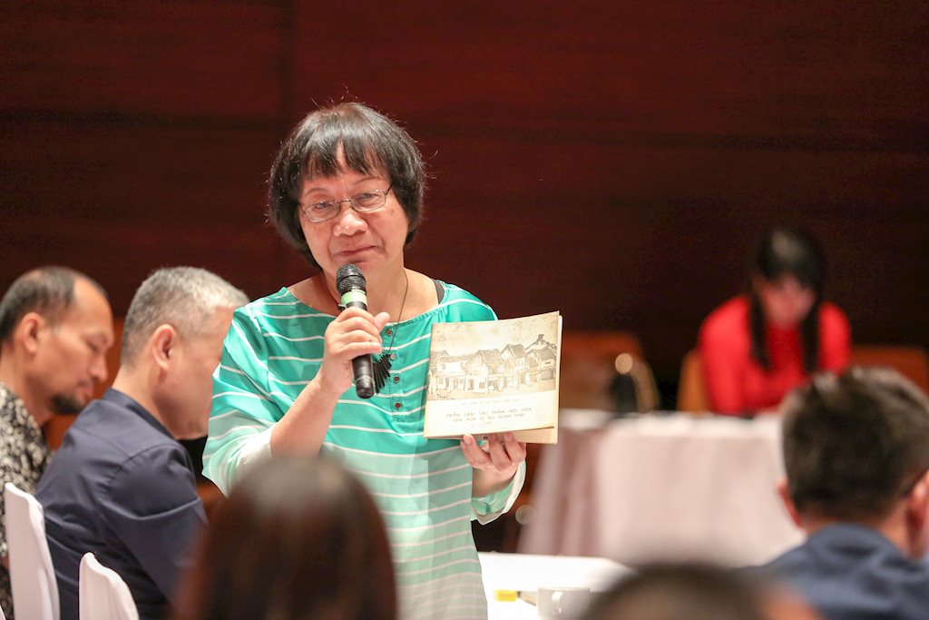 Ứng dụng công nghệ trình chiếu đa phương tiện đưa tác phẩm nghệ thuật đến gần hơn với công chúng | Lần đầu ứng dụng công nghệ trình chiếu đa phương tiện trong triển lãm tranh danh họa Bùi Xuân Phái