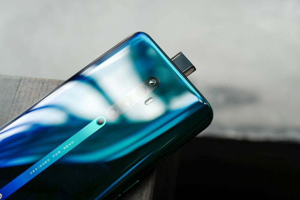 Hình ảnh chi tiết Oppo Reno2 F màu xanh tinh vân vừa ra mắt, giá không đổi 8,99 triệu đồng