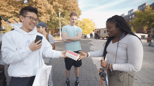 Thách đấu sinh viên Harvard rồi tặng luôn iPhone 11 miễn phí, vlogger hốt trọn 4 triệu view chỉ sau 4 ngày - Ảnh 4.