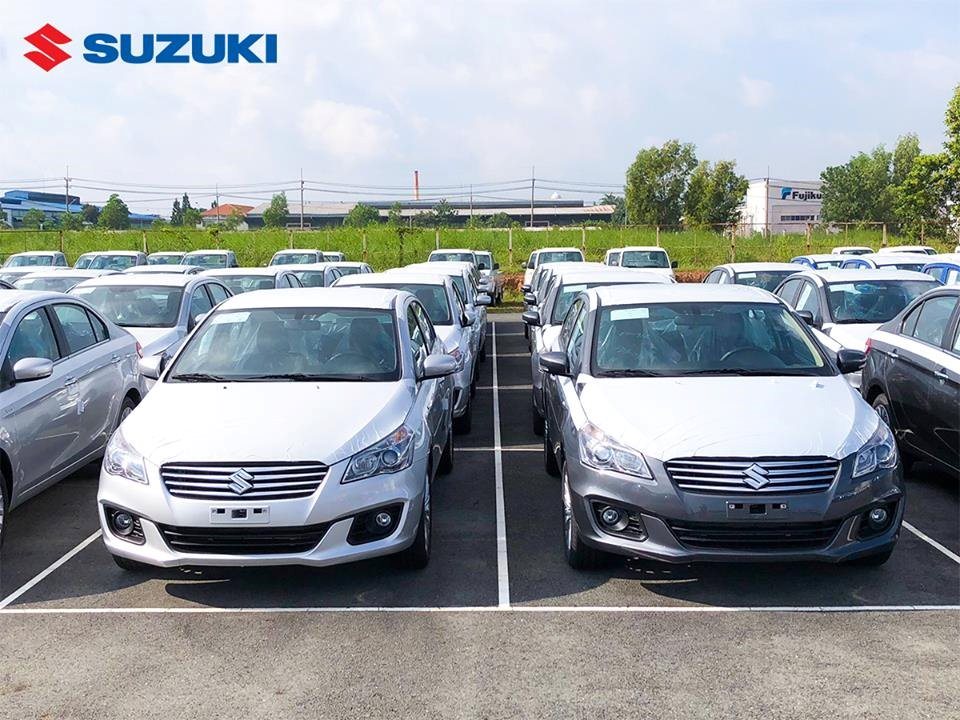 Suzuki Ciaz bất ngờ hết hàng dù ế ẩm