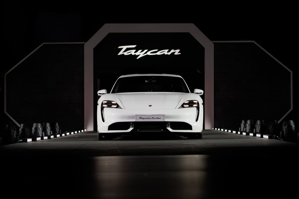 Xe điện Porsche Taycan ra mắt thị trường châu Á Thái Bình Dương