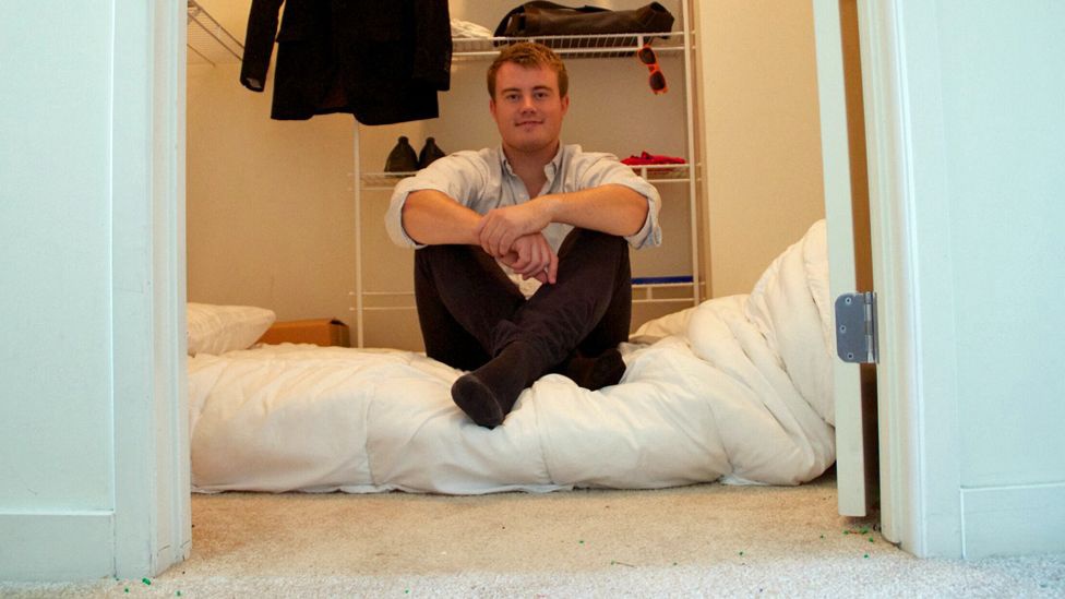 Ông chủ startup nhận triệu USD từng sống trong một chiếc tủ