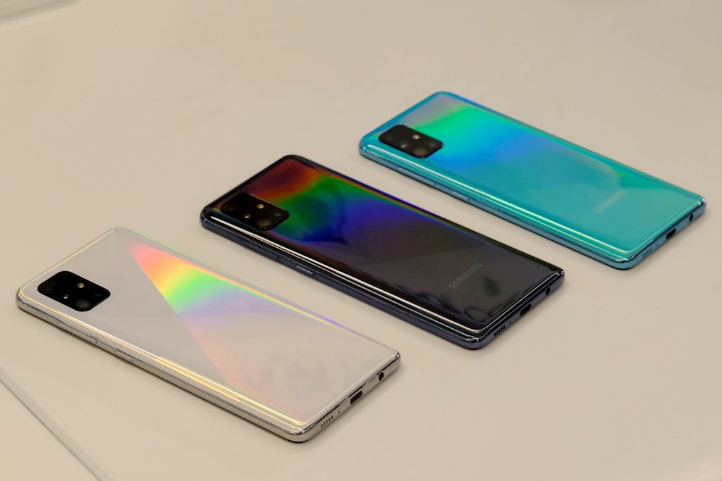 Samsung ra mắt Galaxy A51, 4 camera, hỗ trợ chụp ảnh cận cảnh, giá 7,99 triệu đồng