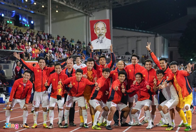 Cau thu nao tang nhieu luot theo doi nhat sau SEA Games 30? hinh anh 7 bs26_zing.jpg