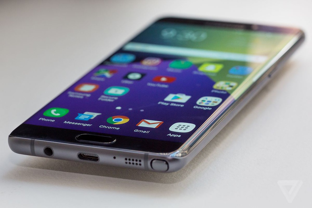 iPhone 4, Tinder va nhung khoanh khac cong nghe an tuong nhat thap ky hinh anh 16 Z15016122019-2.jpg