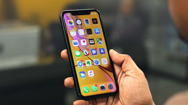 Duoi 7 trieu, mua smartphone nao dip cuoi nam? hinh anh 2 iphone-xr.jpg