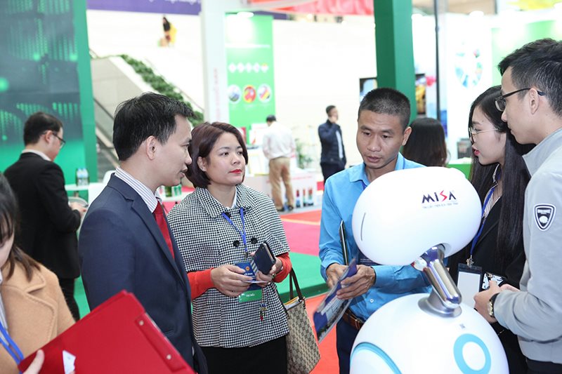 Hệ sinh thái giải pháp CNTT cho doanh nghiệp thu hút  tại Hội nghị Thủ tướng Chính phủ với doanh nghiệp 2019