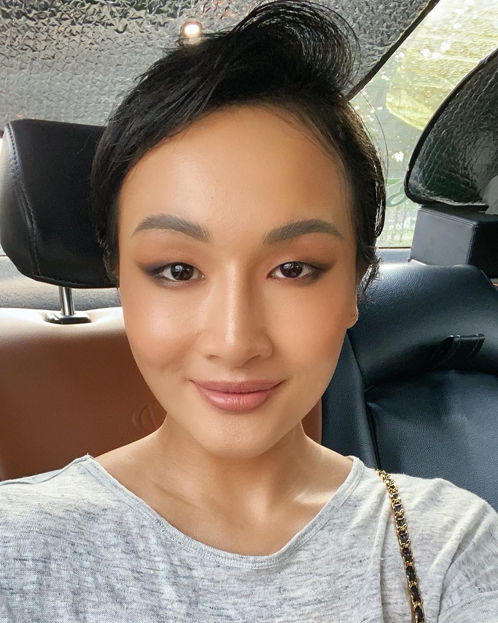 Mot nam duoc va mat cua cac vlogger Viet hinh anh 8 giangoivlog_74906746_166415991132965_1978126920307621627_n.jpg