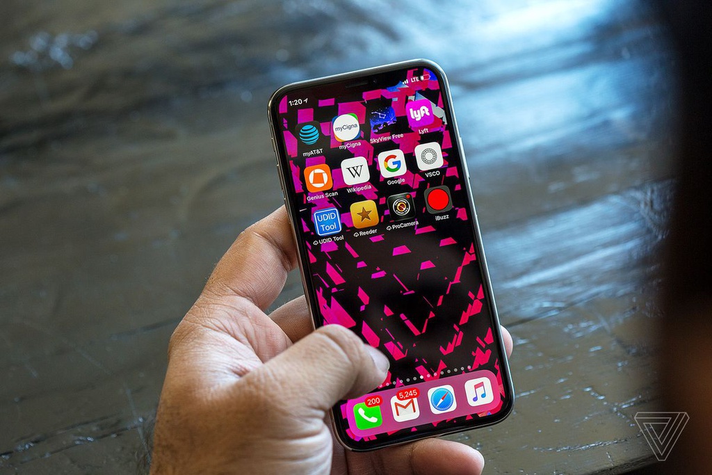 iPhone, World Cup duoc tim kiem nhieu nhat thap ky hinh anh 16 Z26424122019.jpg