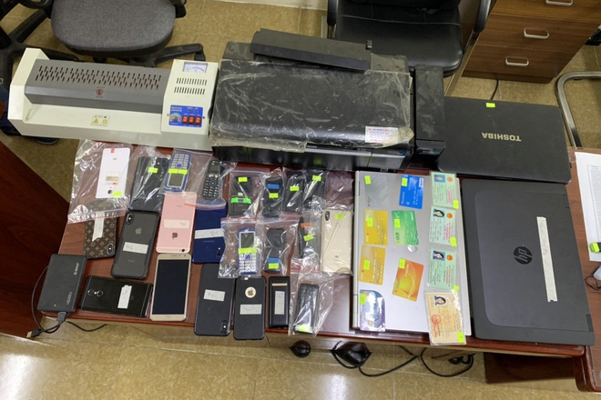 Nu quai tham gia nhom lua hang chuc ty qua phan mem hinh anh 2 tang_vat.jpg