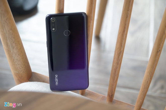 Nhieu smartphone giam gia manh dau nam 2020 tai Viet Nam hinh anh 5 DSC02031_zing.jpg