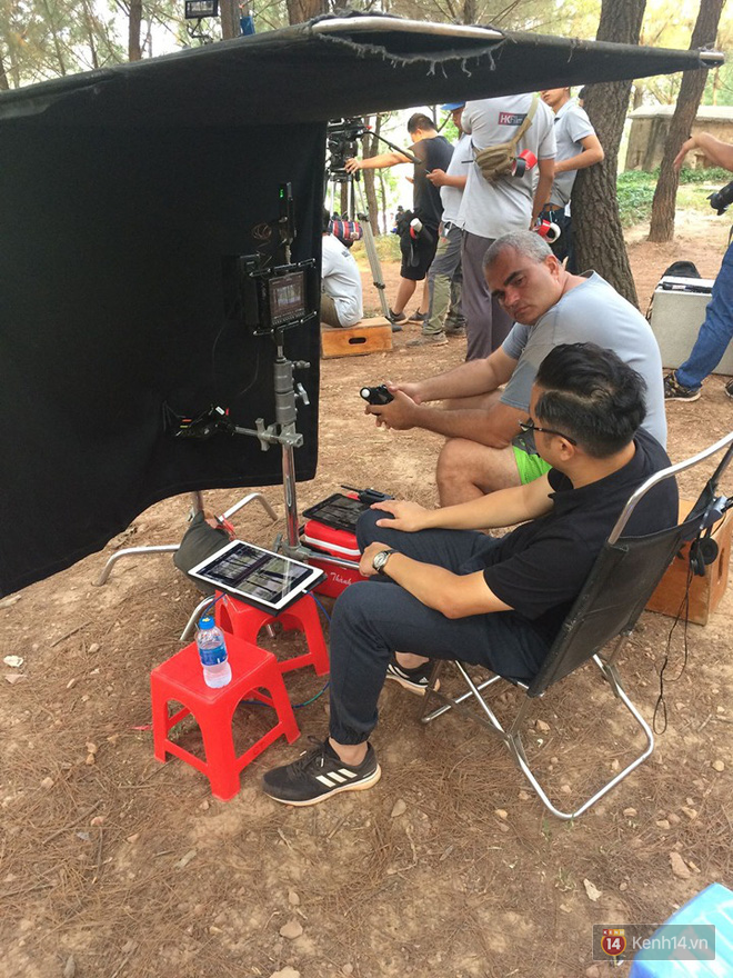 Bật mí hậu trường Mắt Biếc (kỳ 2): Chỉ tin tưởng đồ Apple, dùng iPhone/iPad điều khiển mọi thứ từ xa - Ảnh 10.