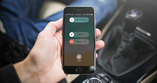 Thoat yeu rau xanh nho tinh nang SOS cua iPhone hinh anh 1 Z02503012020.jpg