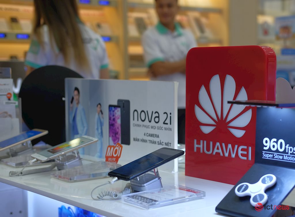 Huawei rơi khỏi top 4, thị phần dần về 0 tại Việt Nam