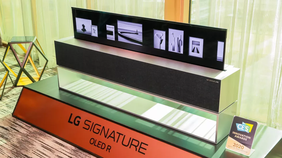 Tai sao mua TV 8K bay gio la phi tien? hinh anh 3 Z10910012020.png