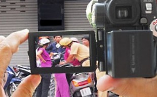 Từ 15/1, người dân có quyền ghi âm, ghi hình CSGT đang làm nhiệm vụ