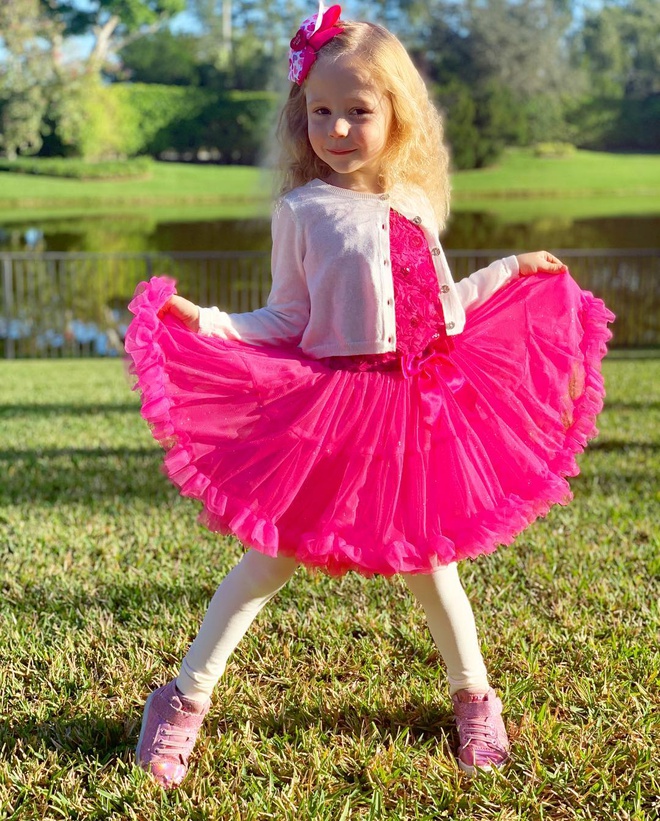 Co be mac benh bai nao kiem bon tien nho lam vlog hinh anh 4 51669865_152616029079134_4002216533243805091_n.jpg