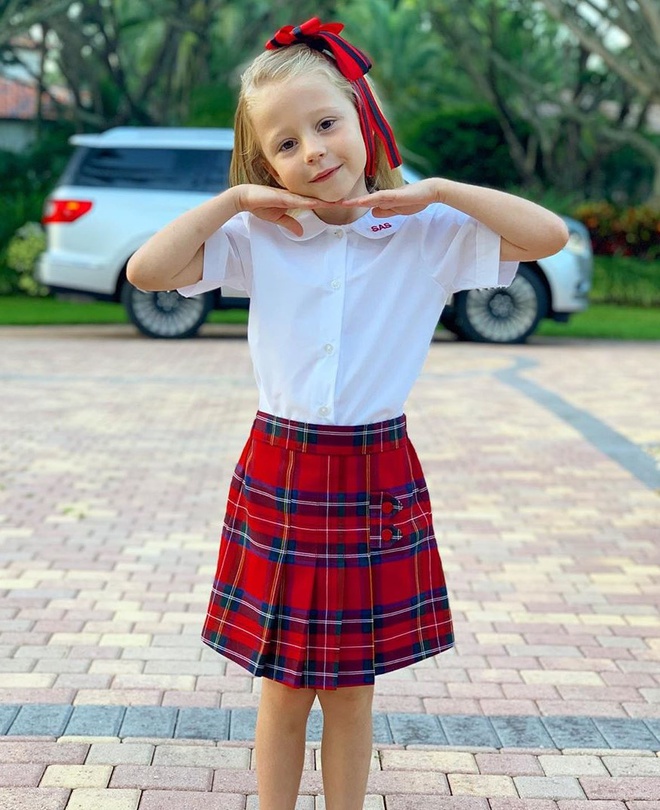 Co be mac benh bai nao kiem bon tien nho lam vlog hinh anh 3 69768190_385987435401082_8234195940370906559_n_1.jpg