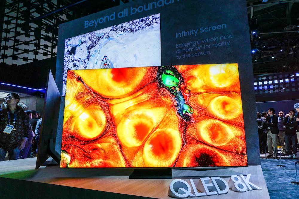 TV QLED 8K mới của Samsung trong năm 2020 có viền mỏng hơn, bộ xử lý thông minh hơn