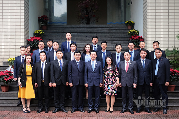 Bộ trưởng Nguyễn Mạnh Hùng kiểm tra công tác đảm bảo thông tin liên lạc Tết Canh Tý