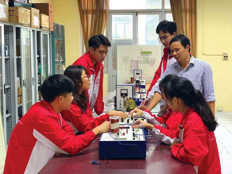 Tập trung phát triển nguồn nhân lực cho chuyển đổi số