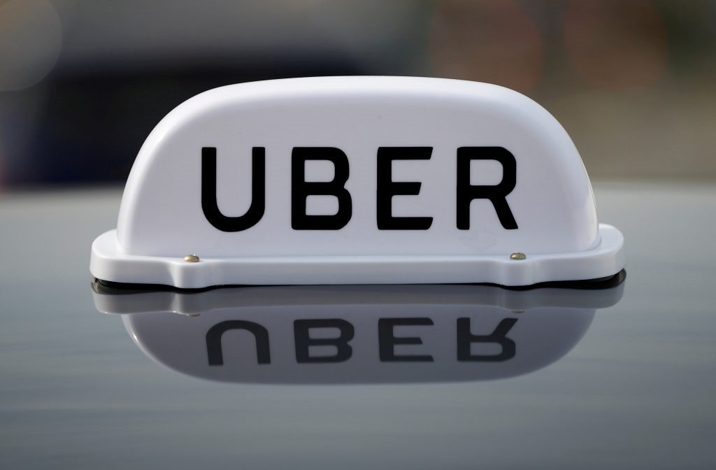 Uber khóa 240 tài khoản tiếp xúc với người nghi nhiễm virus Corona
