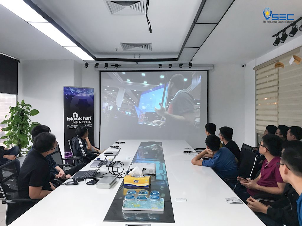 3 đại diện trẻ tuổi của Việt Nam tham dự Black Hat Asia 2020 | 3 sinh viên năm thứ nhất của Việt Nam sẽ dự sự kiện quốc tế về bảo mật Black Hat Asia 2020