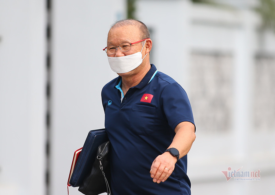 Thầy Park 'đóng cửa' cách ly dịch Covid-19: Mừng chứ, có gì phải lo