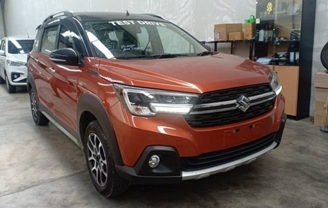 Suzuki XL7: SUV 7 chỗ giá rẻ sắp về mắt tại Việt Nam cạnh tranh Mitsubishi Xpander