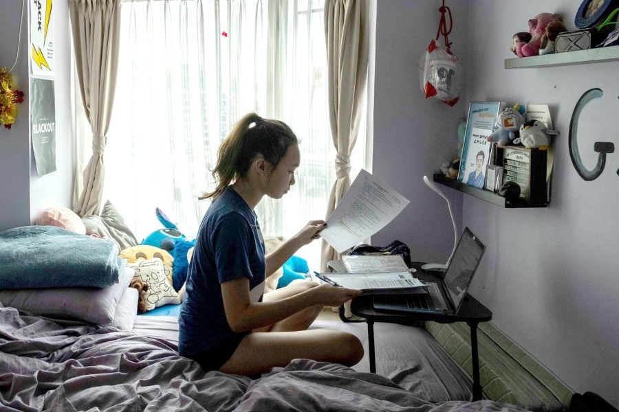 Gần 300 triệu trẻ ở 22 quốc gia hoãn đến trường vì Covid-19