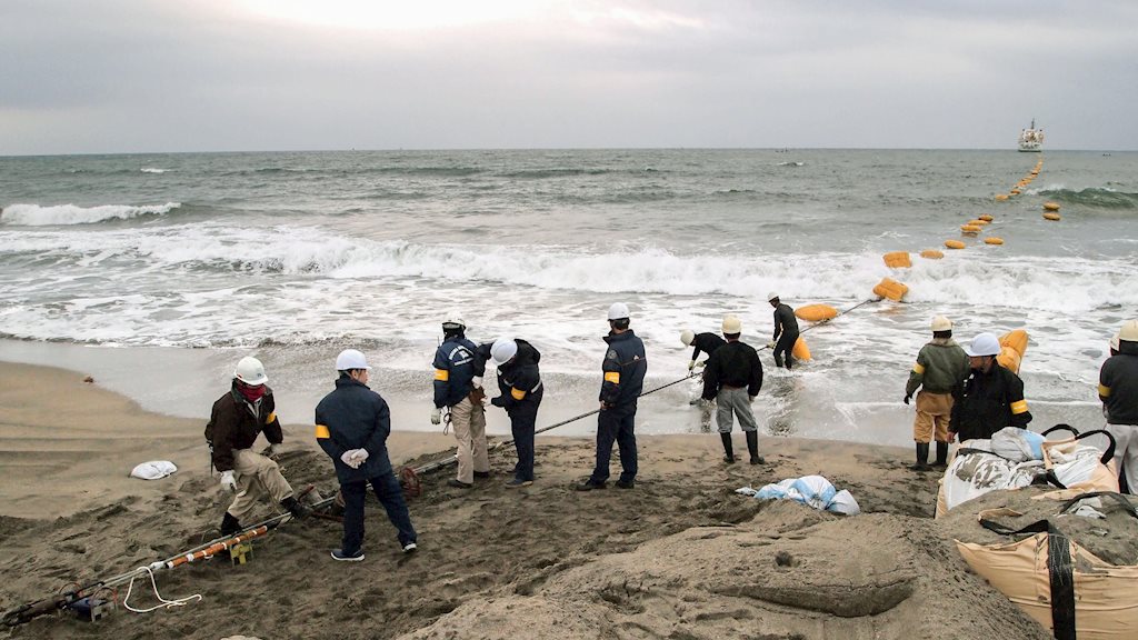 Chính phủ Nhật Bản tài trợ các dự án cáp ngầm để chống lại Trung Quốc