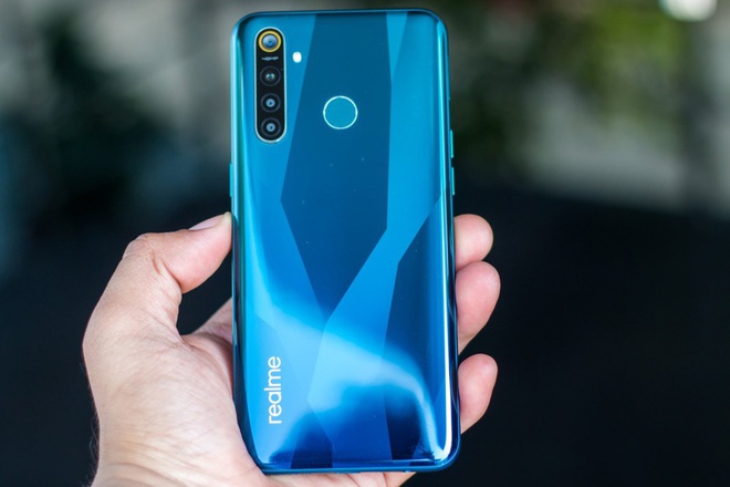 Loat di dong vua giam gia o Viet Nam hinh anh 6 Realme_5_Pro_Review_with_pros_and_cons_india.jpg